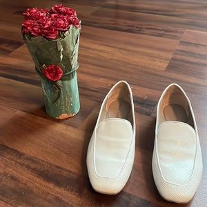 Donald J. Pliner White Honey Loafers Flats size 7.5